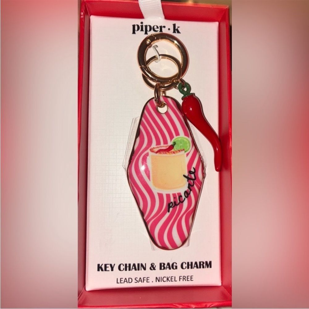 PIPER K Retro Style Motel Hotel Key Chili Pepper Keychain Bag Charm NEW NWT